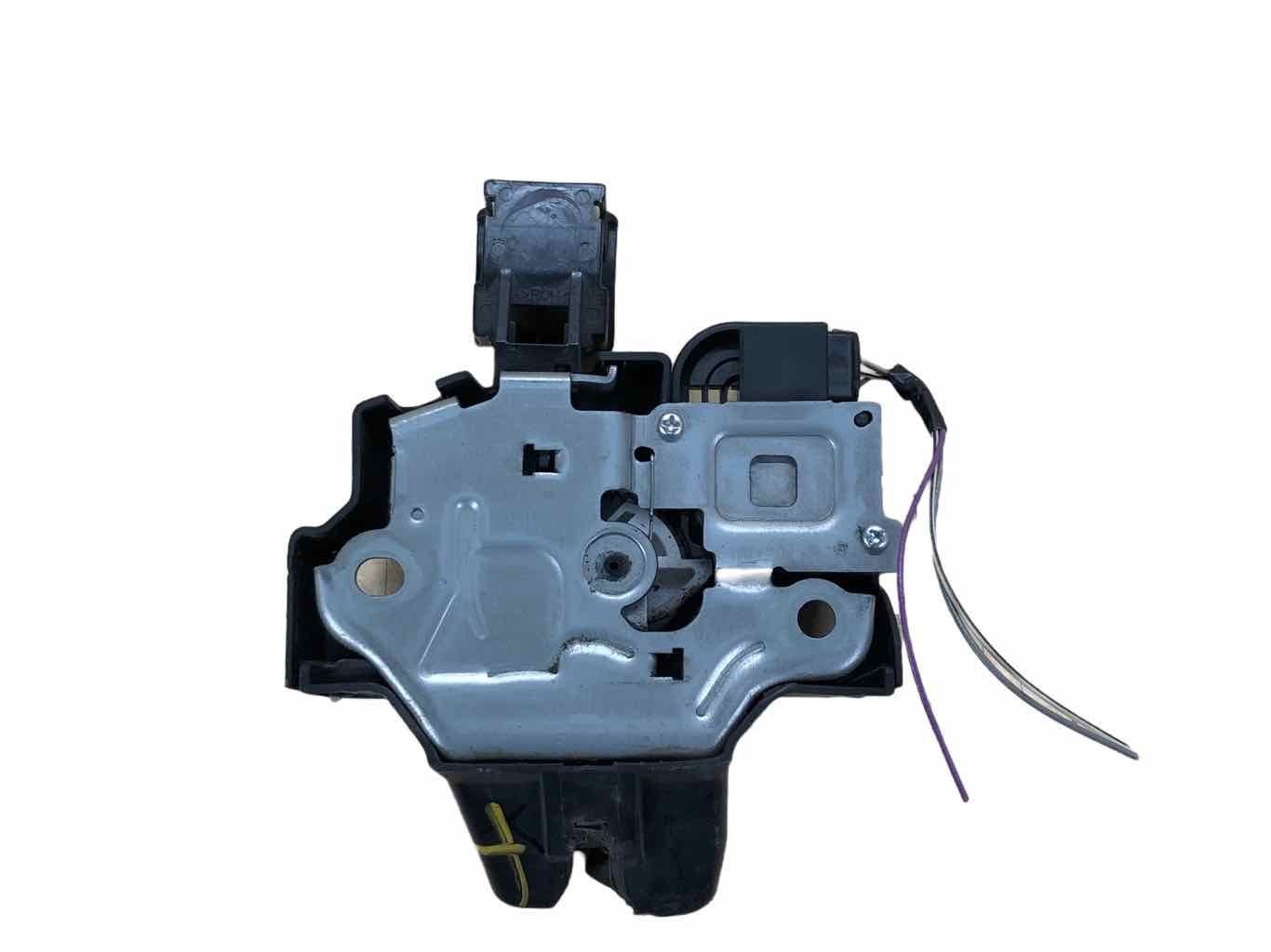 Lid Latch TOYOTA CAMRY 201