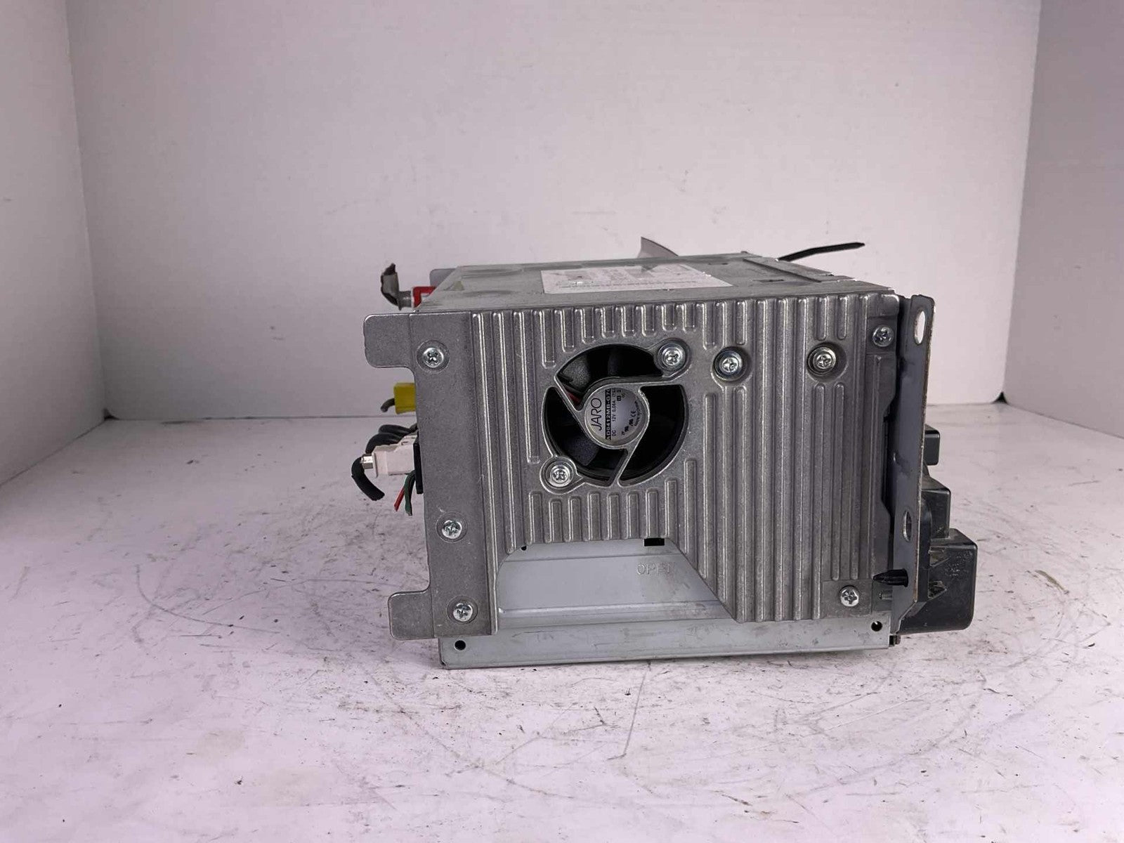 Car Stereo Radio Equipment Audio & Visual For 2011 Chrysler 3003