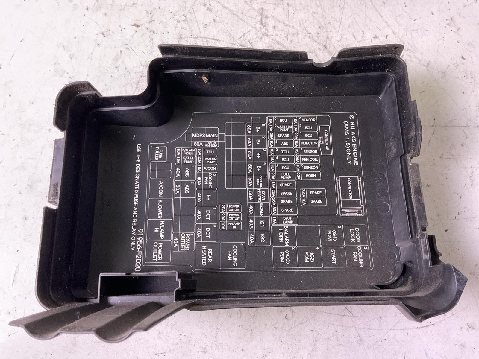 Engine Fuse Box HYUNDAI ELANTRA 177