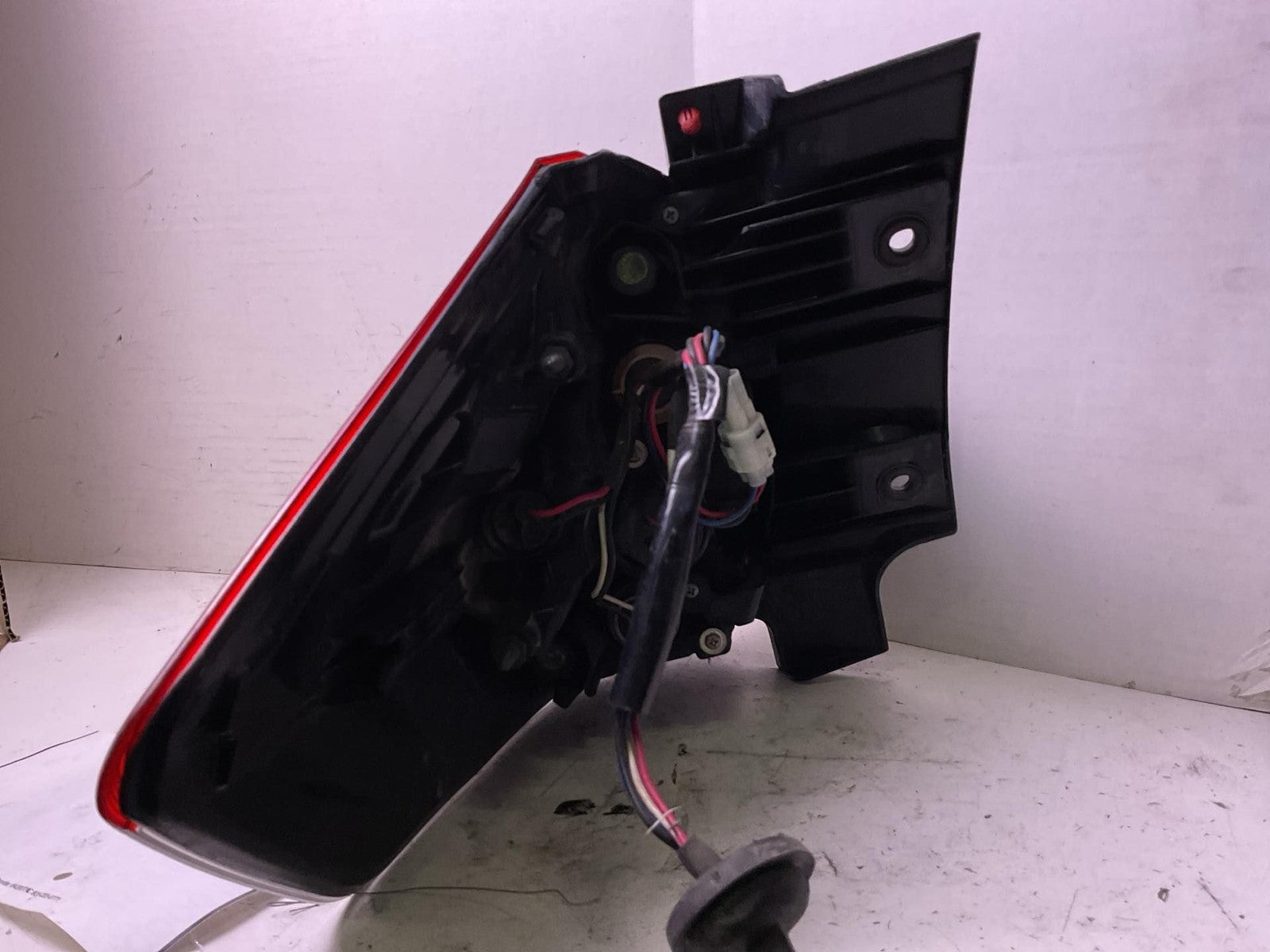 Tail Light Assembly ROGUE EXCEPT SPORT Right 17 18 19 204