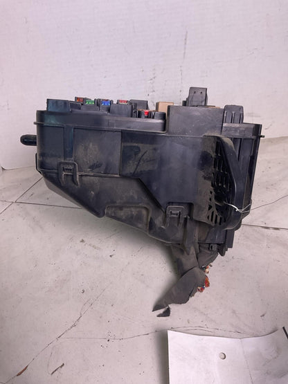 Engine Fuse Box KIA SEDONA 15 16 17 184