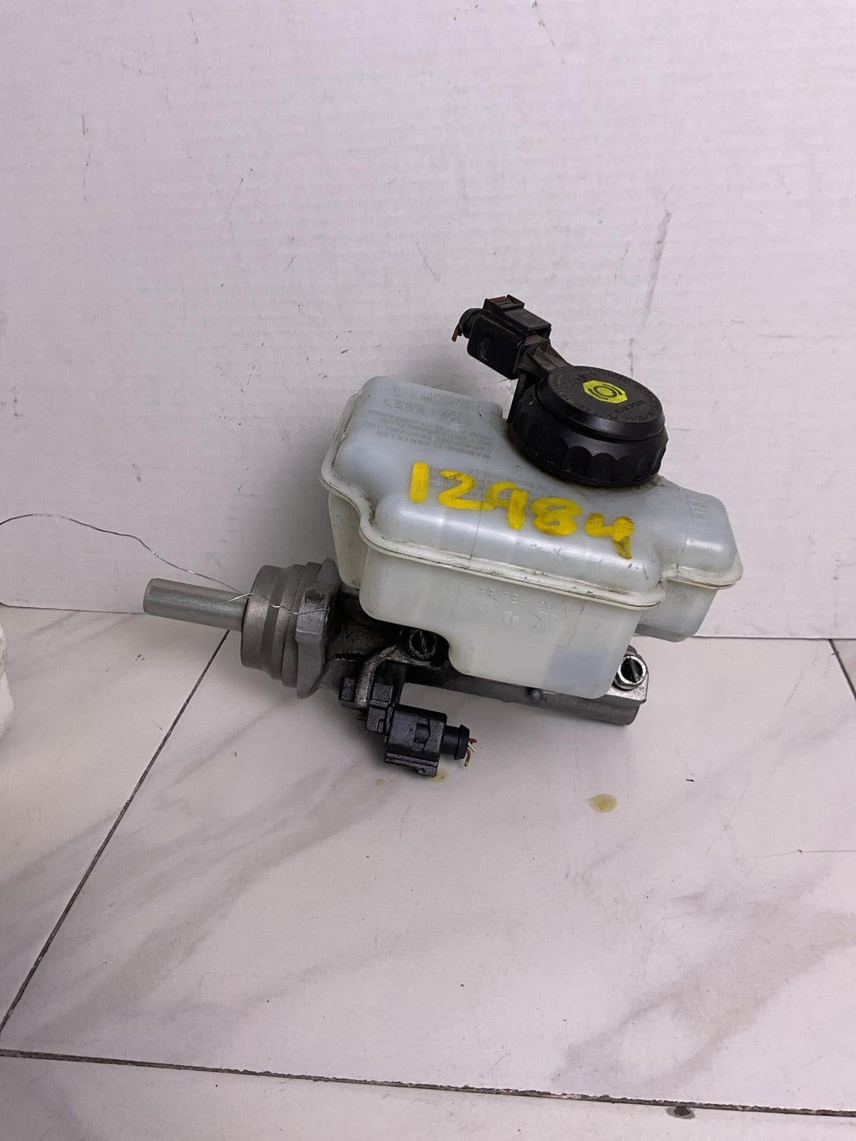 Master Cylinder JETTA EXCEPT GLI 09 10 11 12 13 14 15 16 17 180
