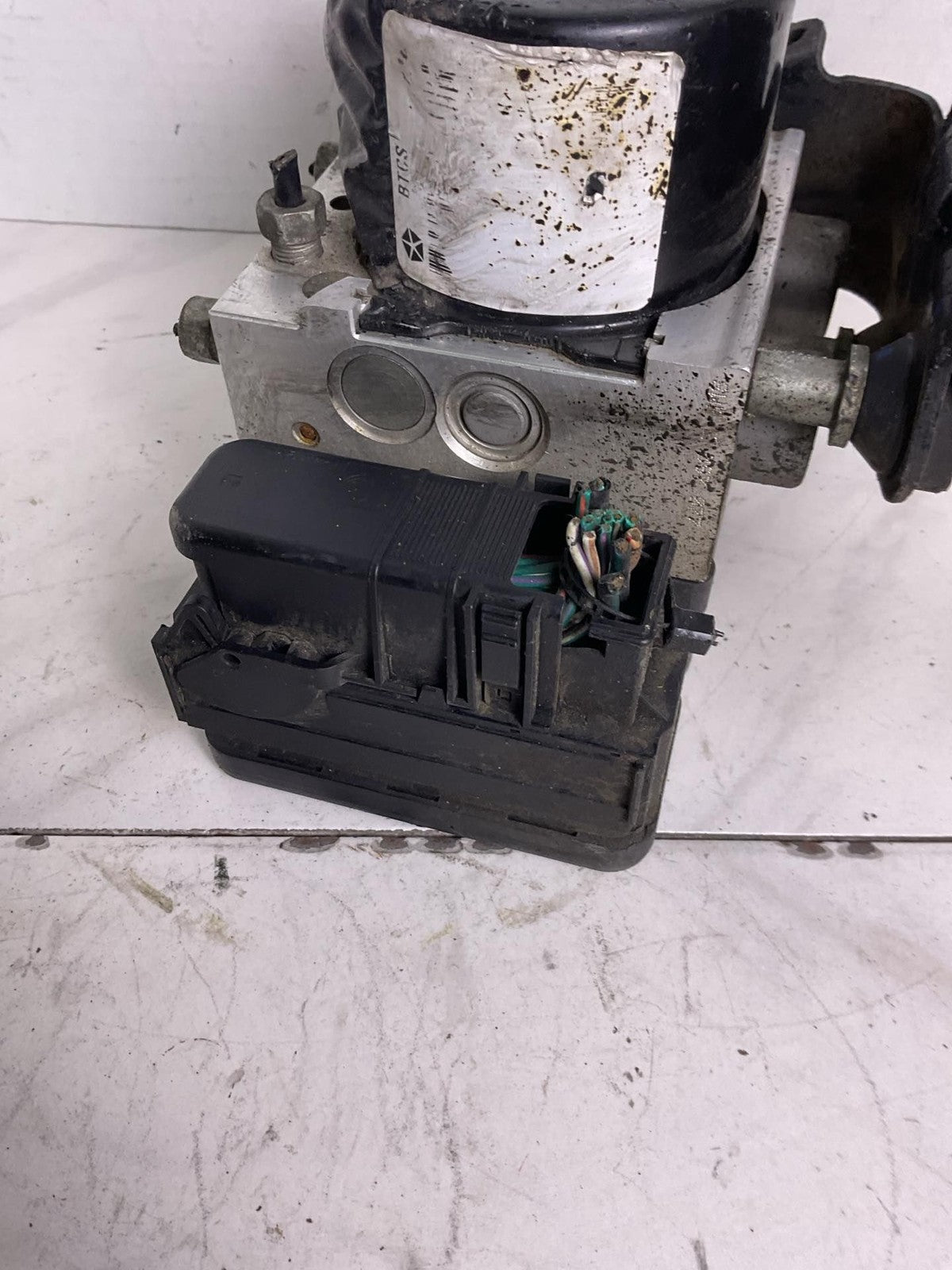 Anti-lock Brake Parts CHRYSLER TOWN CNTRY 05 06 073