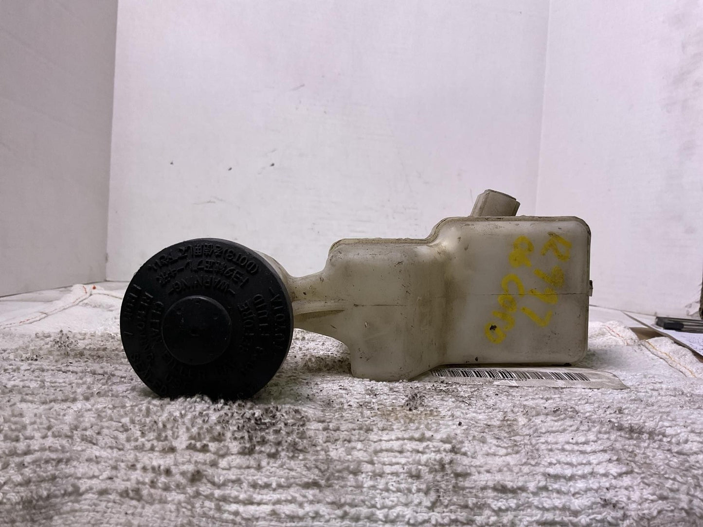 Master Cylinder TOYOTA COROLLA 04 05 06 07 082