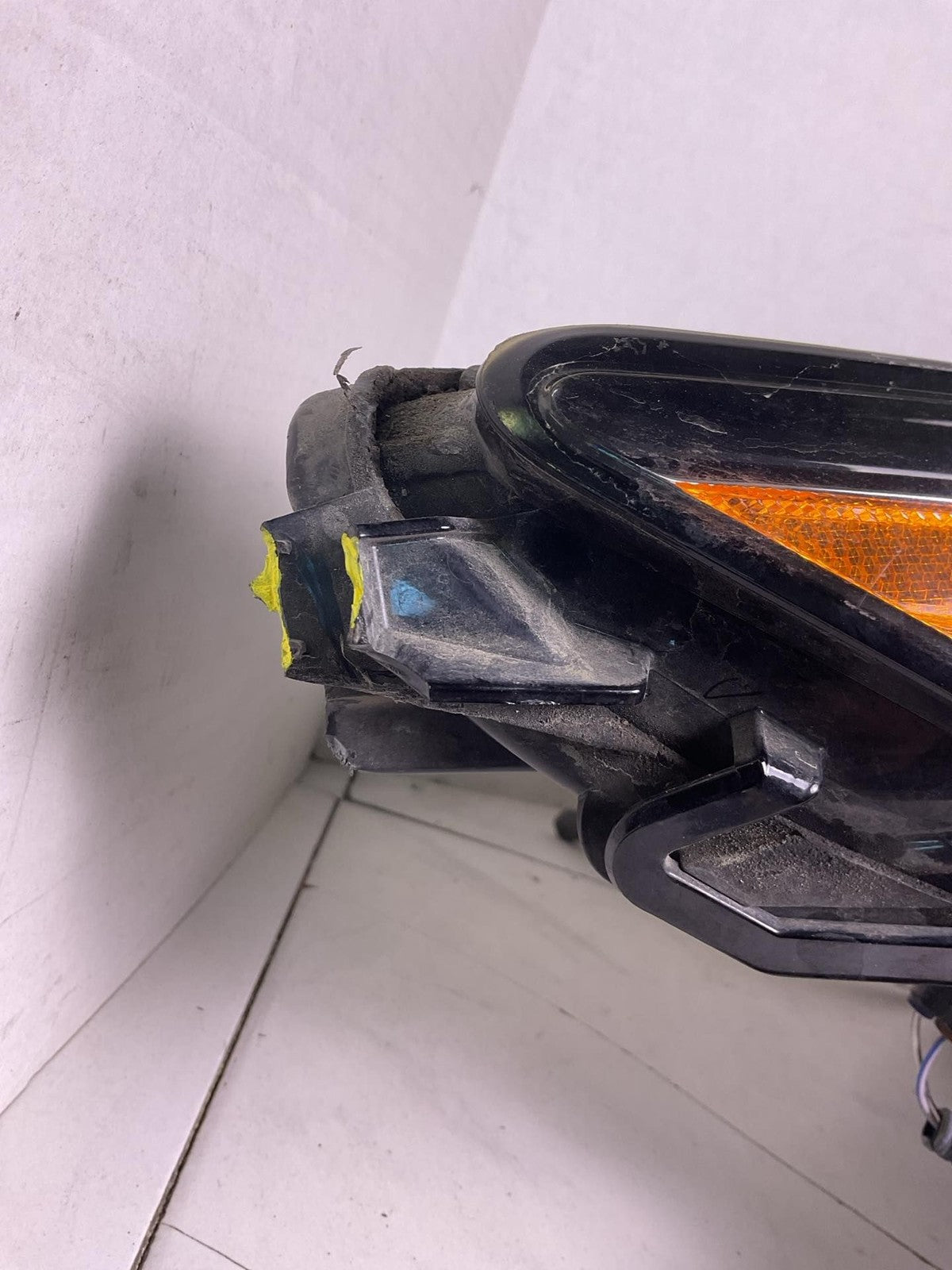 Headlamp Assembly TOYOTA CAMRY Right 18 19 20 21 22 23 243