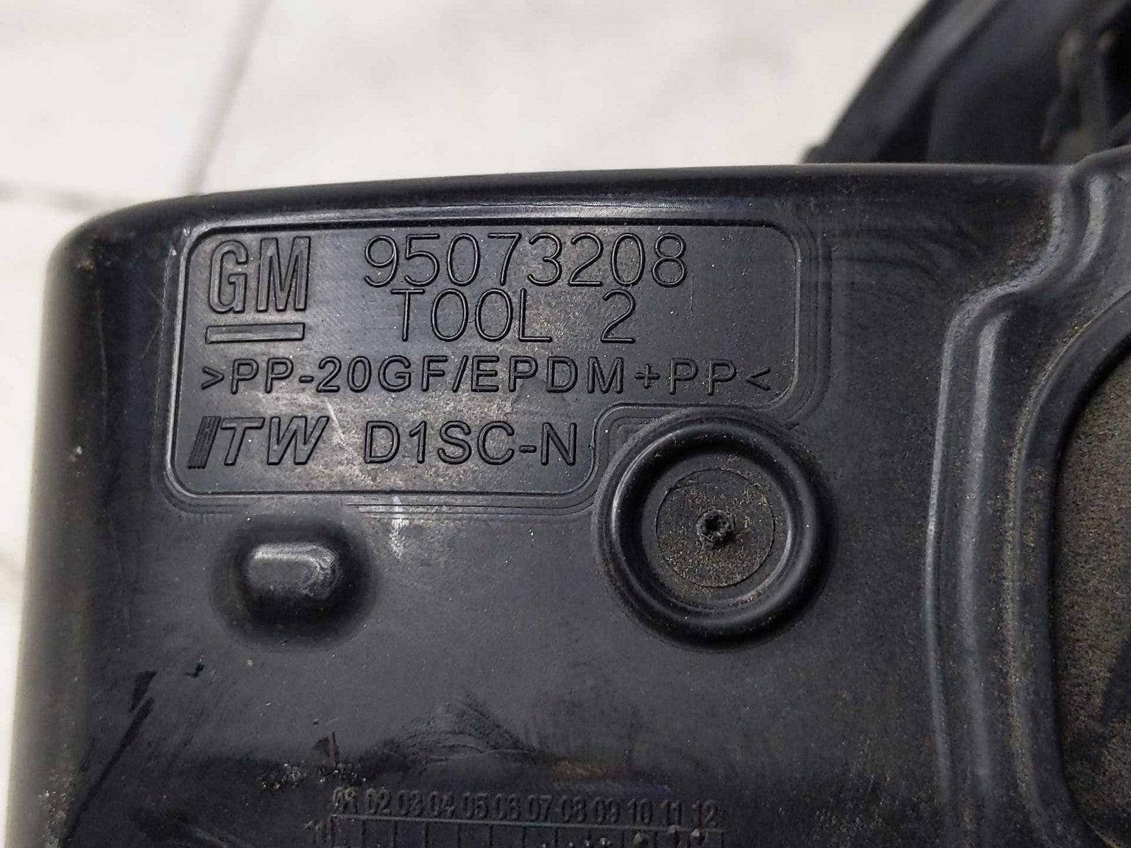 Fuel Tank Door CHEVY CRUZE 11 12 13 14 15 167