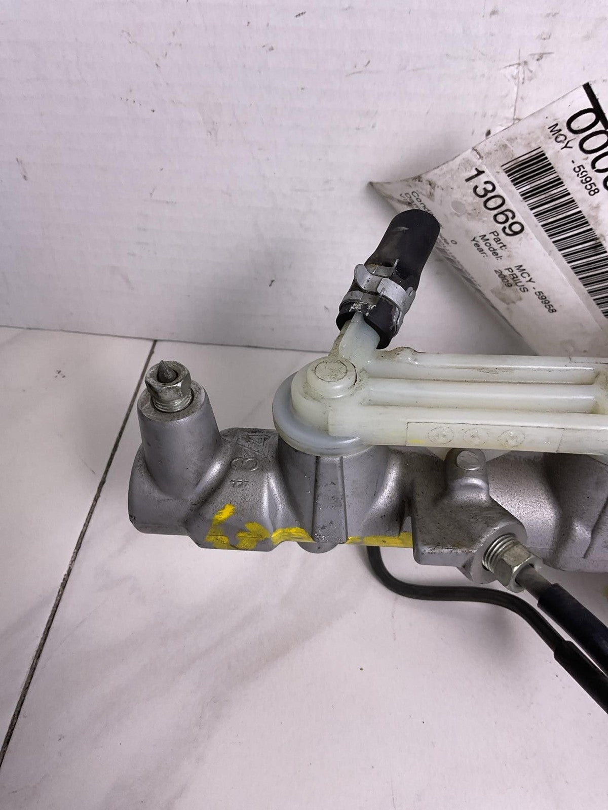 Master Cylinder TOYOTA PRIUS 04 05 06 07 08 093