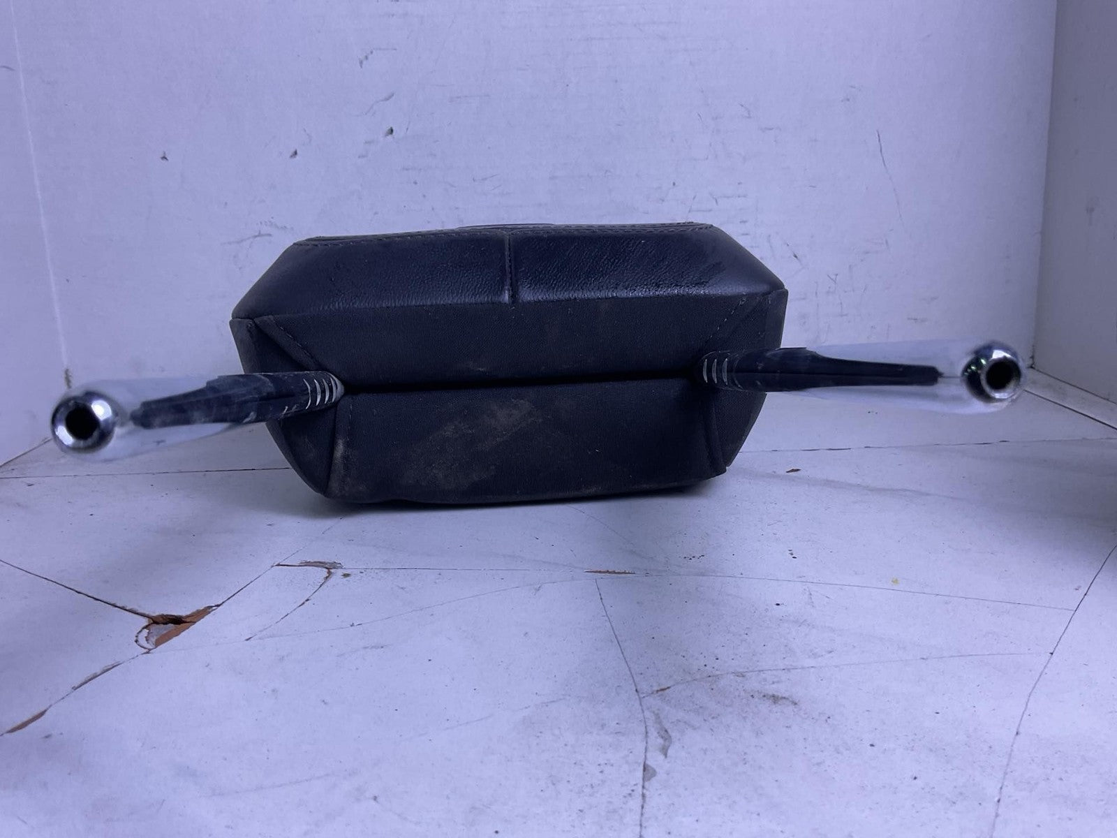 Headrest GIULIA Right 17 18 19 201