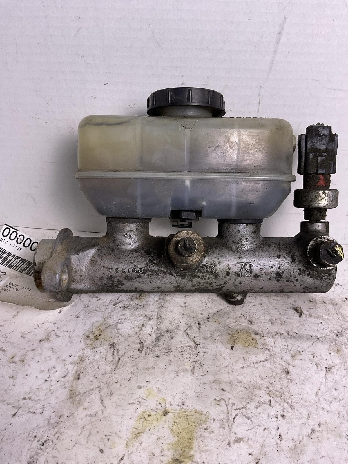 Master Cylinder FORD PICKUP F150 00 01 02 03 041