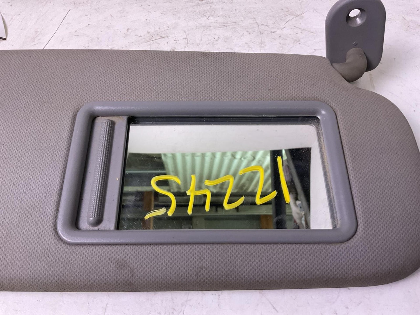 Sun Visor HYUNDAI ACCENT Right 14 15 16 171