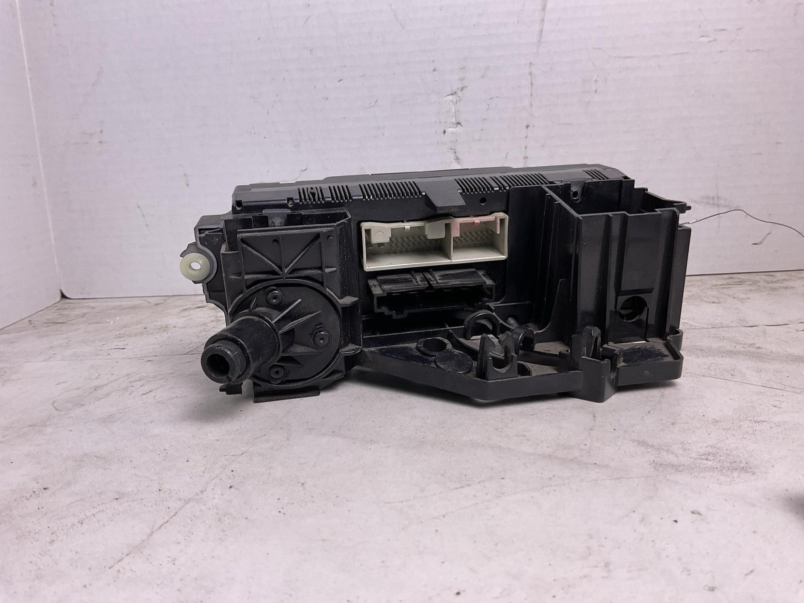 Heater A/c Control JETTA EXCEPT GLI 092