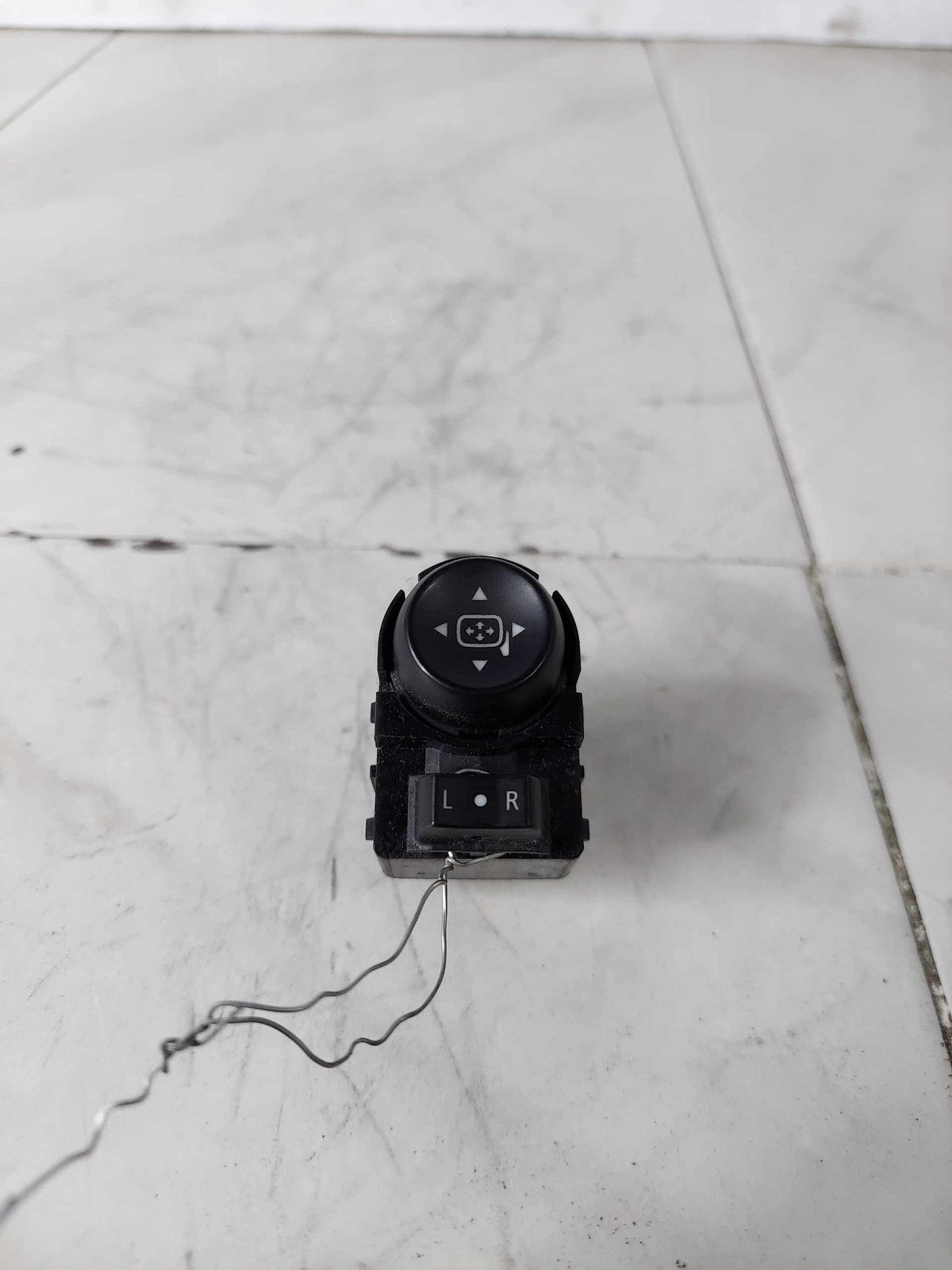 Mirror Switch CHEVY EQUINOX 100