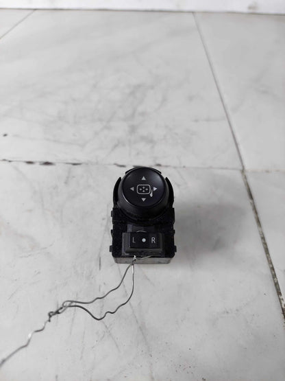 Mirror Switch CHEVY EQUINOX 100