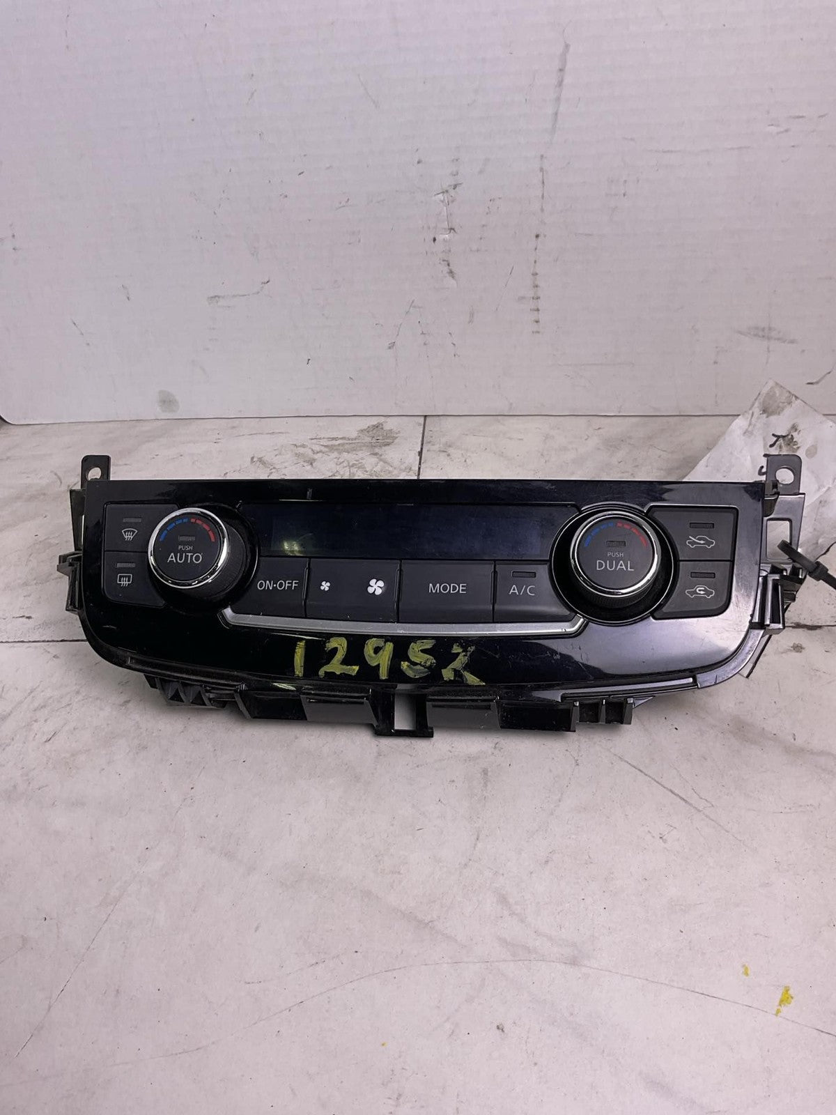 Heater A/c Control NISSAN ALTIMA 16 17 180