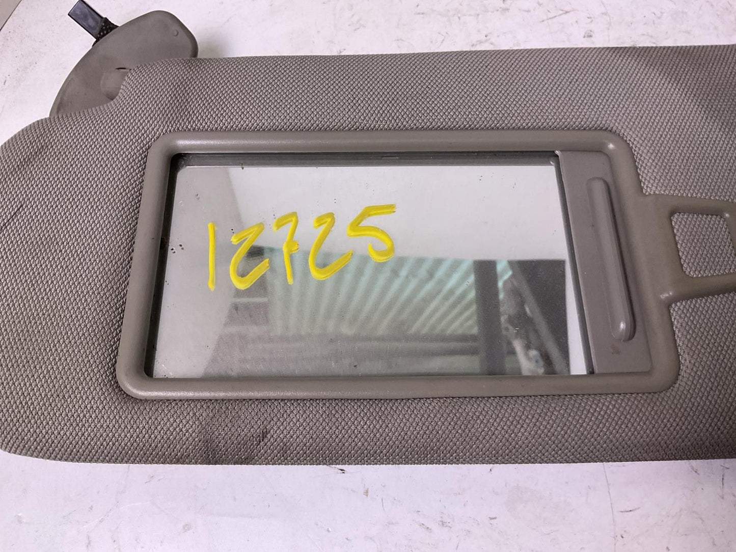 Sun Visor KIA SEDONA Left 15 16 17 18 19 20 212