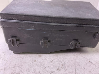 Engine Fuse Box FORD FOCUS 161