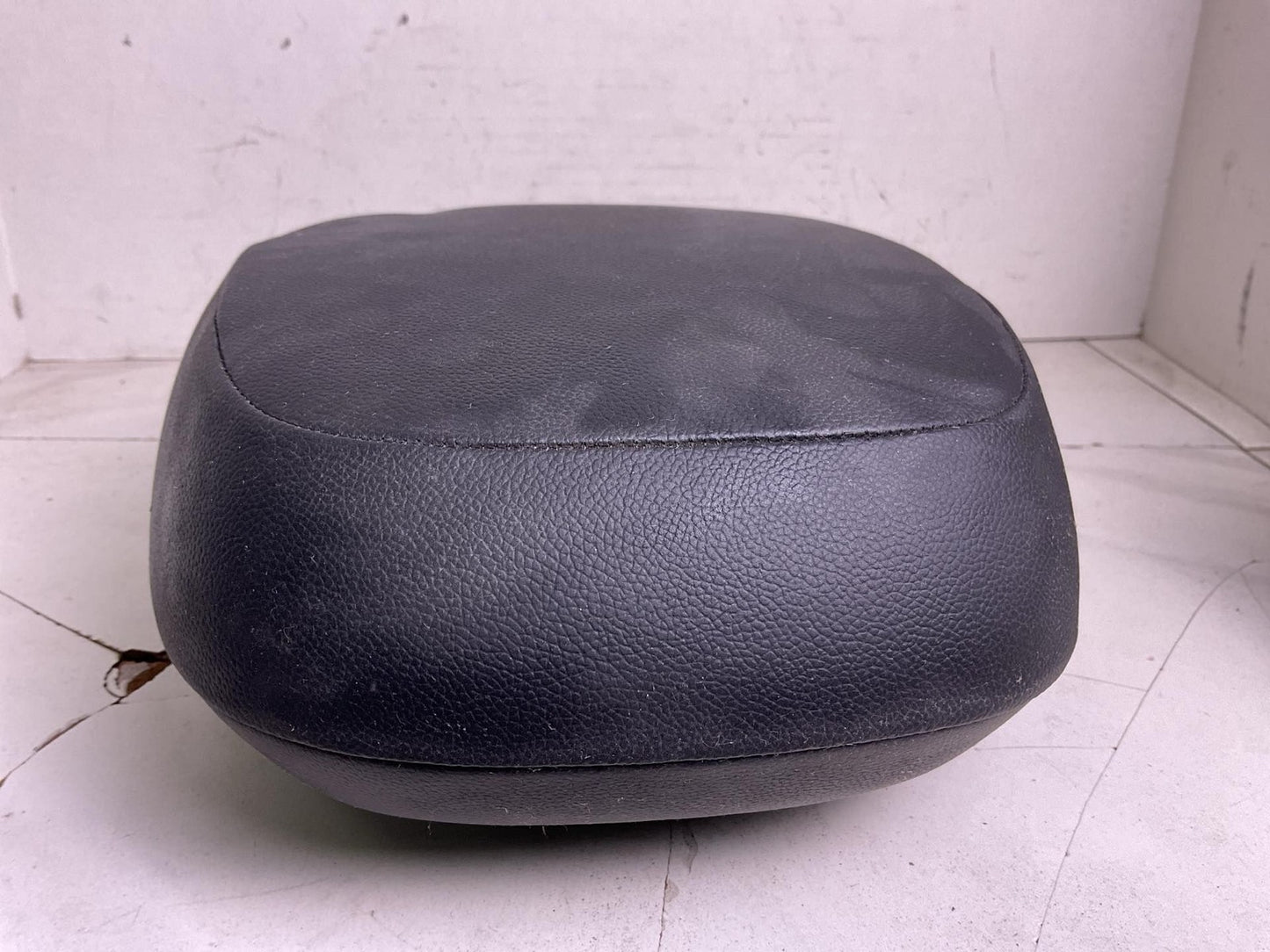 Headrest GIULIA Right 17 18 19 205