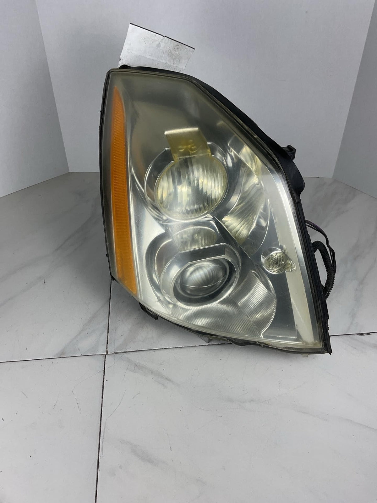 Headlight Assembly Right Passenger Side For 2006-2011 Cadillac DTS0