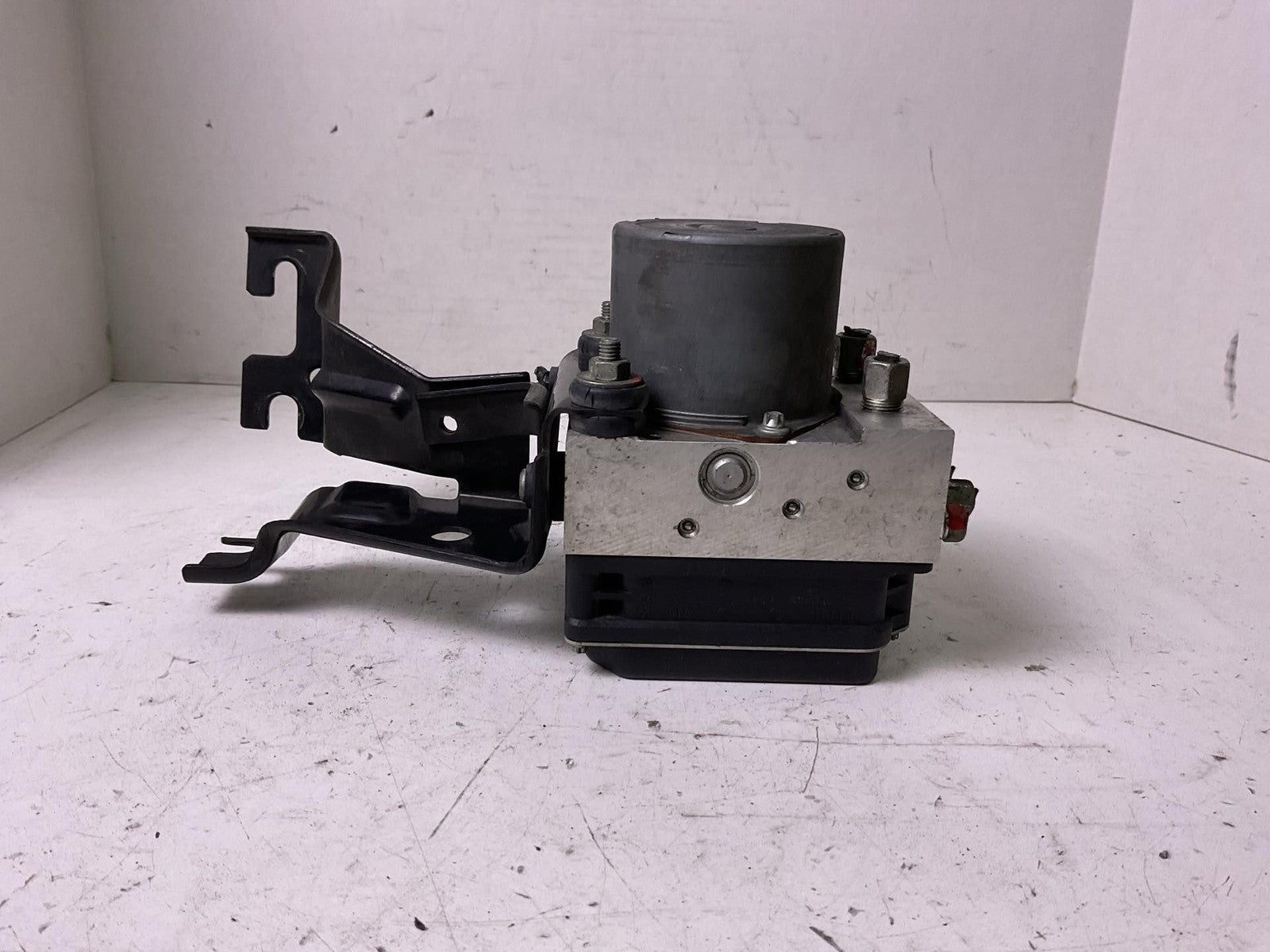 Anti-lock Brake Parts SUZUKI SX4 07 08 092