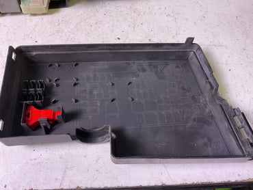 Engine Fuse Box FORD FOCUS 12 13 141