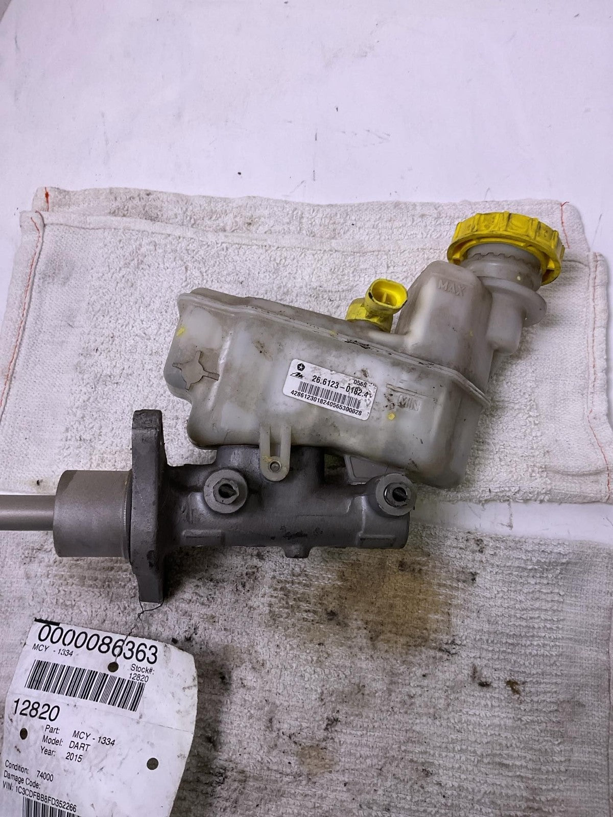 Master Cylinder DODGE DART 13 14 15 160