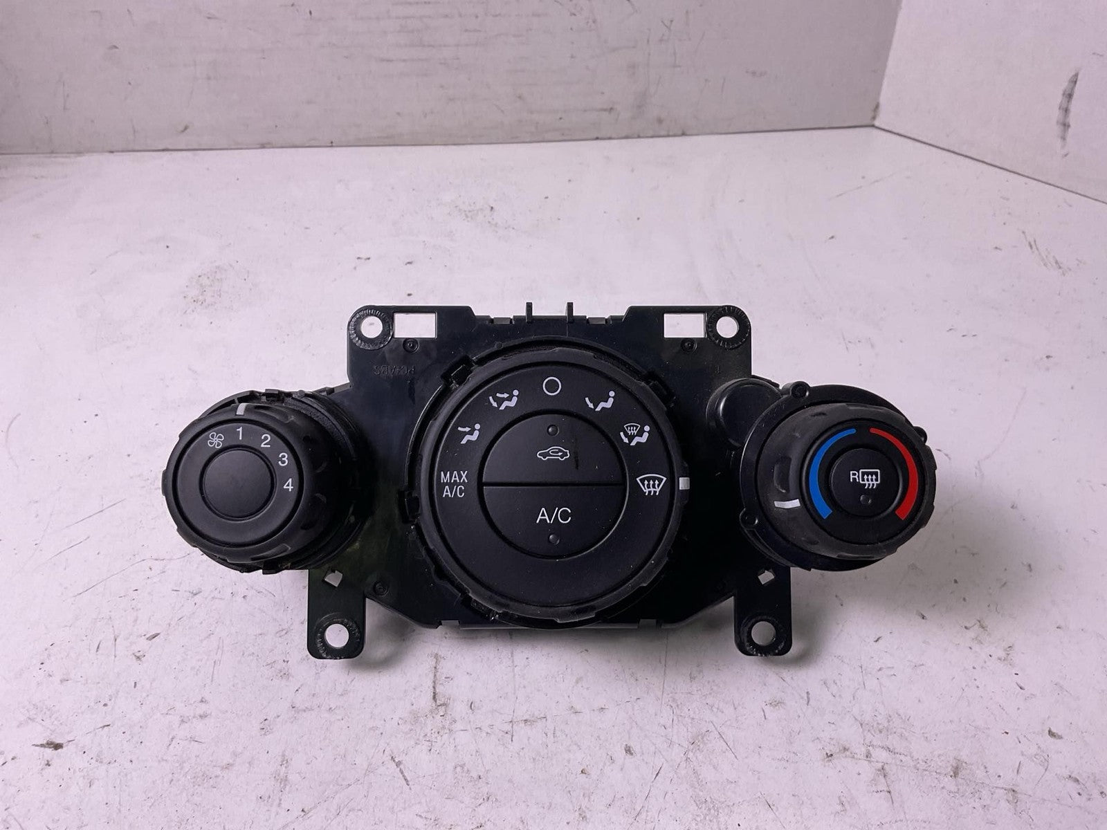 Heater A/c Control FORD FIESTA 14 15 16 17 18 190
