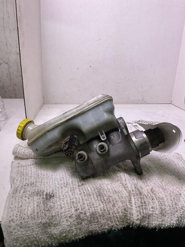 Master Cylinder DODGE CARAVAN 12 13 14 15 16 17 18 19 201