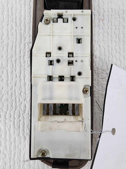 Door Switch Front TOYOTA TUNDRA 00 01 02 03 04 056