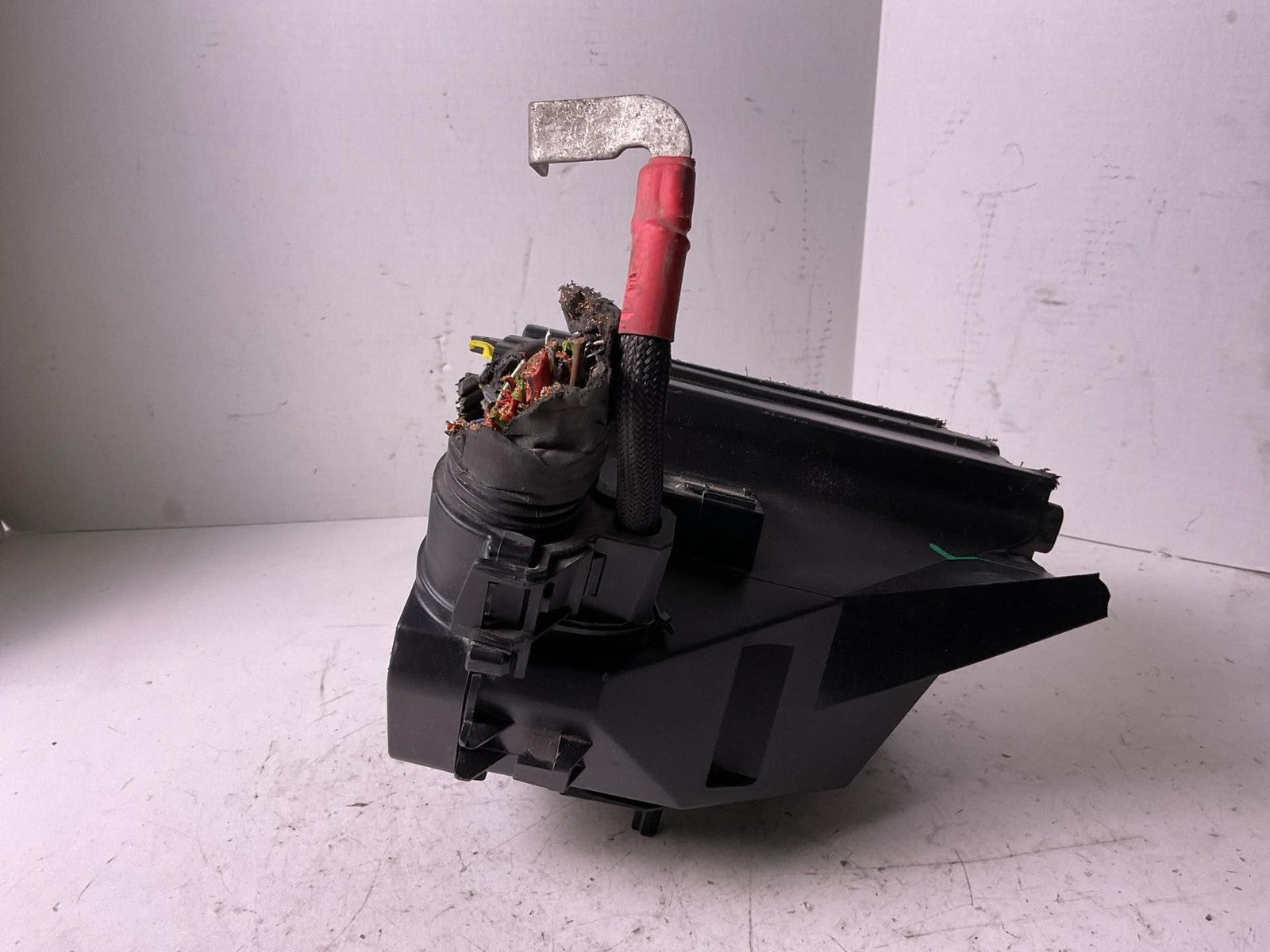 Engine Fuse Box RENEGADE 15 16 17 18 19 20 212