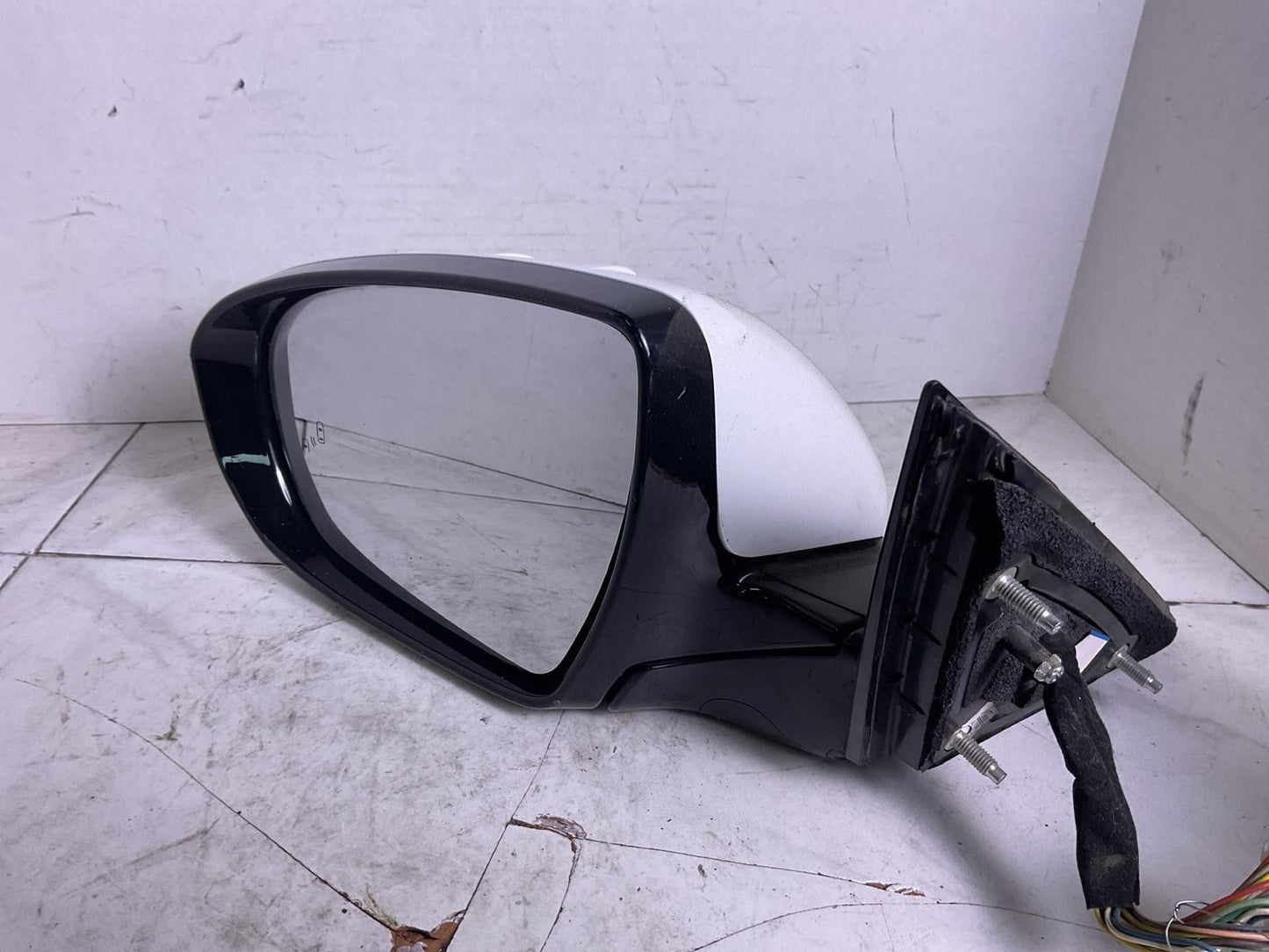 Door Mirror KIA CADENZA Left 14 15 160