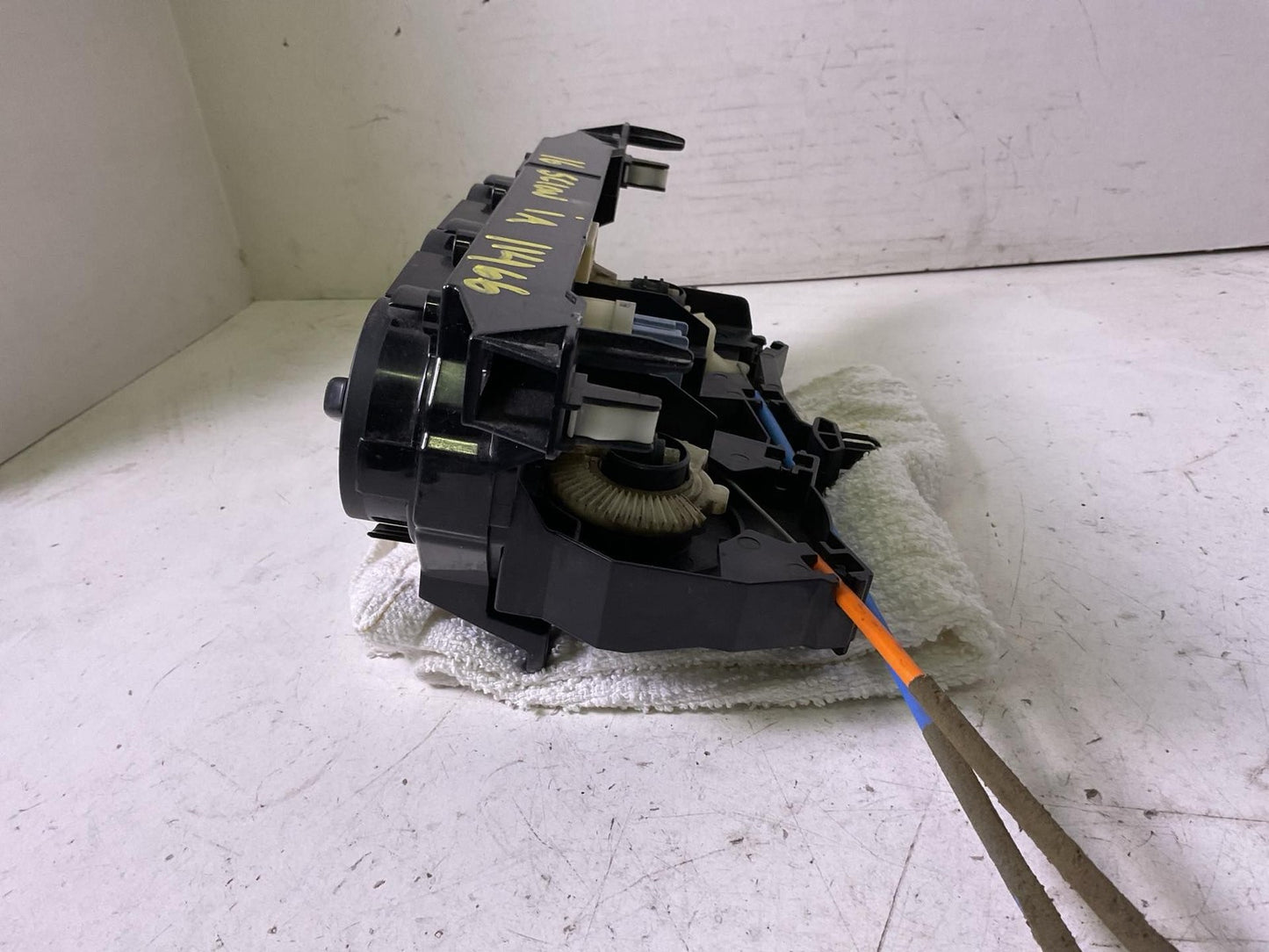 Heater A/c Control SCION IA 163