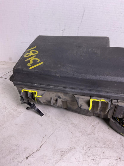 Engine Fuse Box FORD MUSTANG 21 22 235