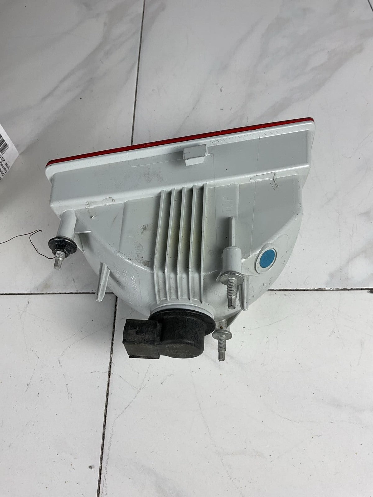 Tail Light Assembly CHEVY CAMARO Right 10 11 124