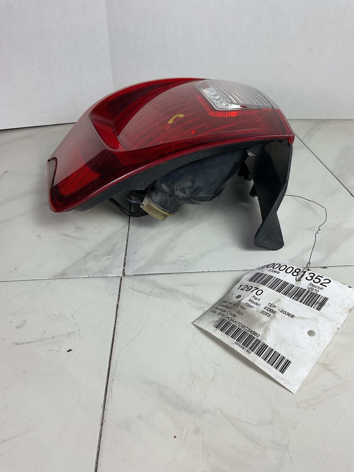 Tail Light Assembly FORD EDGE Right 11 12 13 143