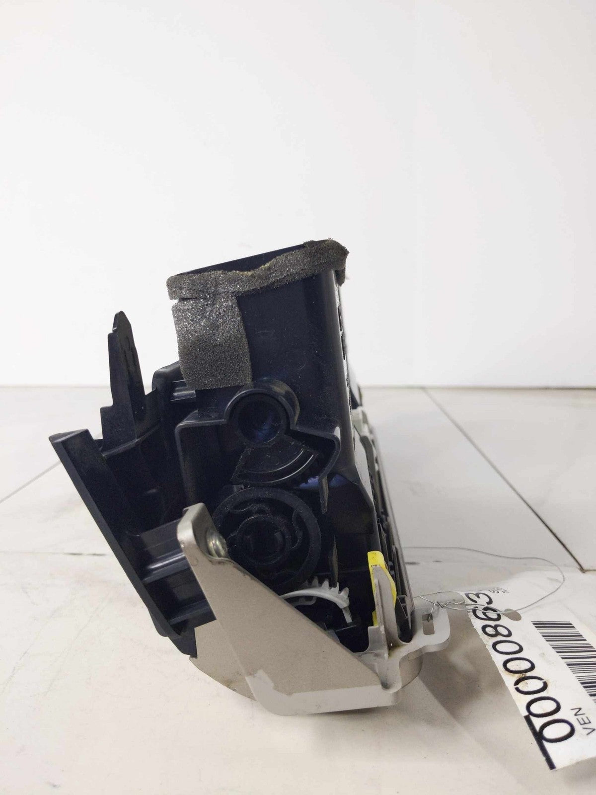 Air Cond./heater Vents LEXUS IS250 144