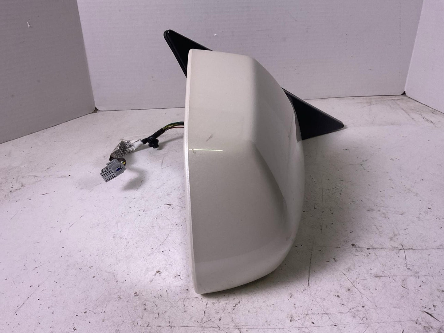 Door Mirror CADILLAC CTS Right 08 09 10 11 12 131
