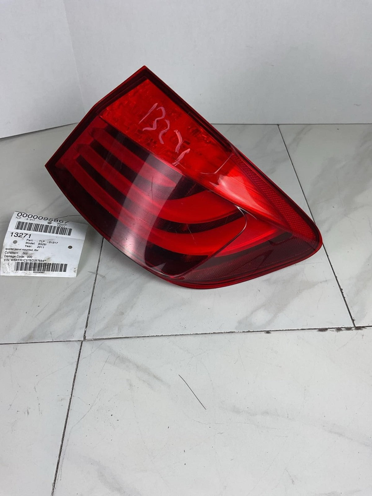 Tail Light Assembly BMW 528I Right 11 12 131