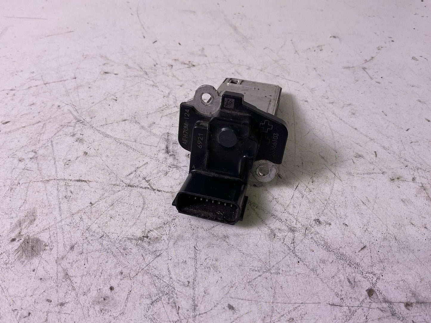 Air Flow Meter CHEVY MALIBU 16 17 18 19 20 21 22 23 240