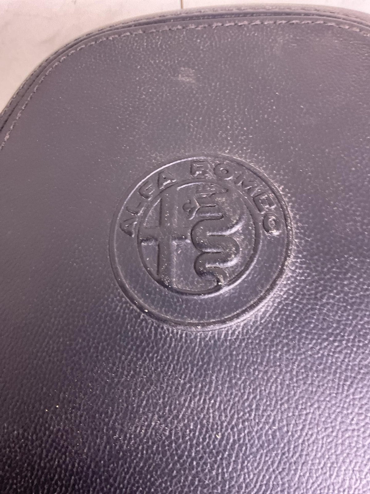 Headrest GIULIA Left 17 18 19 205