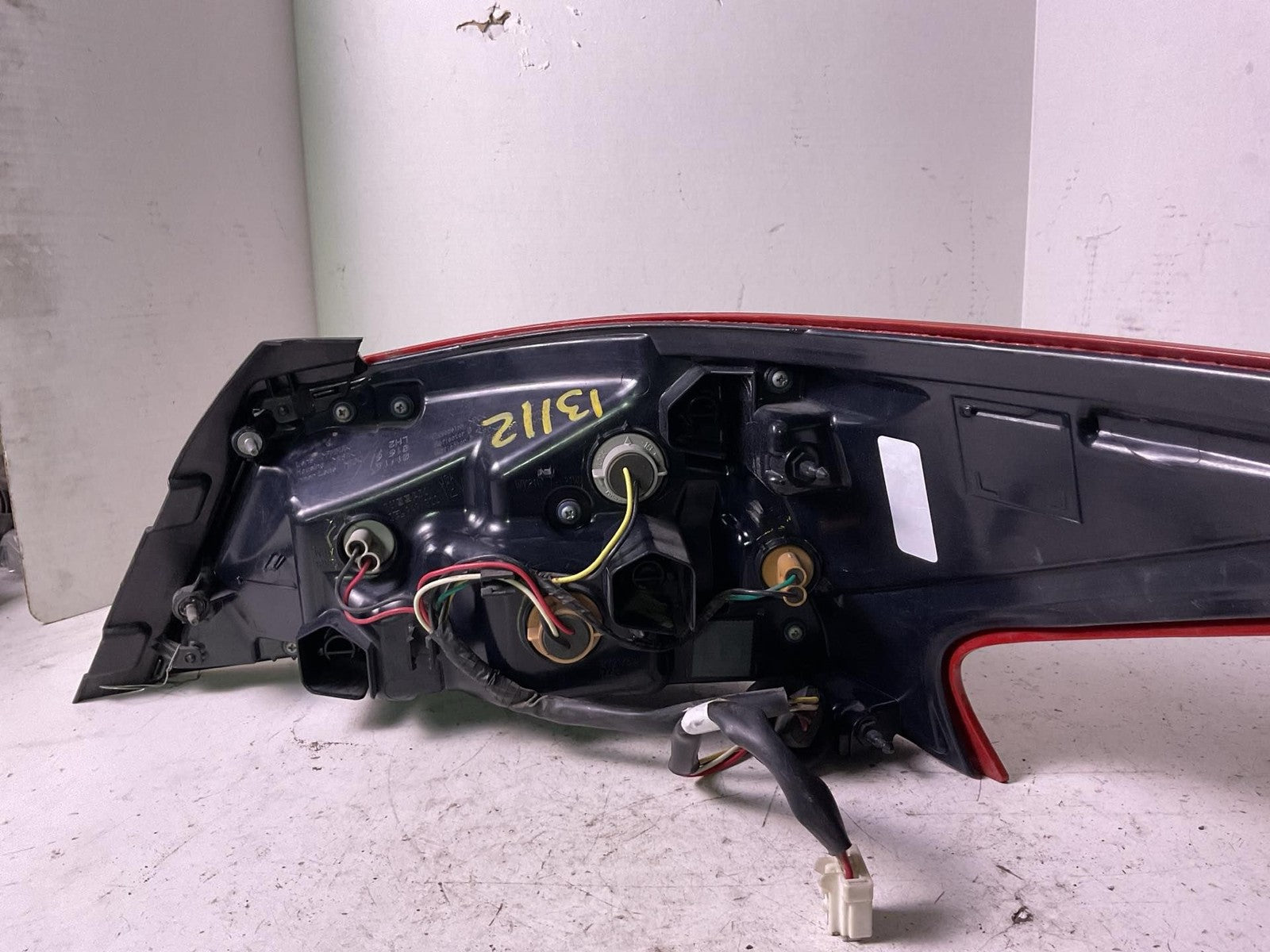 Tail Light Assembly NISSAN ALTIMA Right 16 173