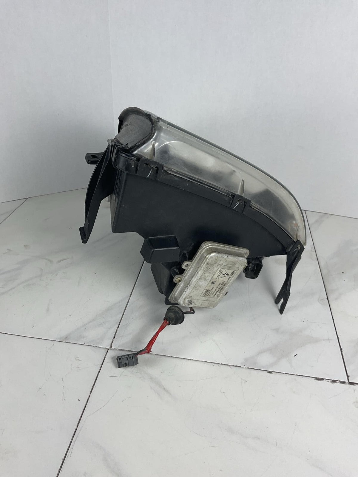 Headlamp Assembly ESCALADE ESV Left 09 10 11 12 13 146