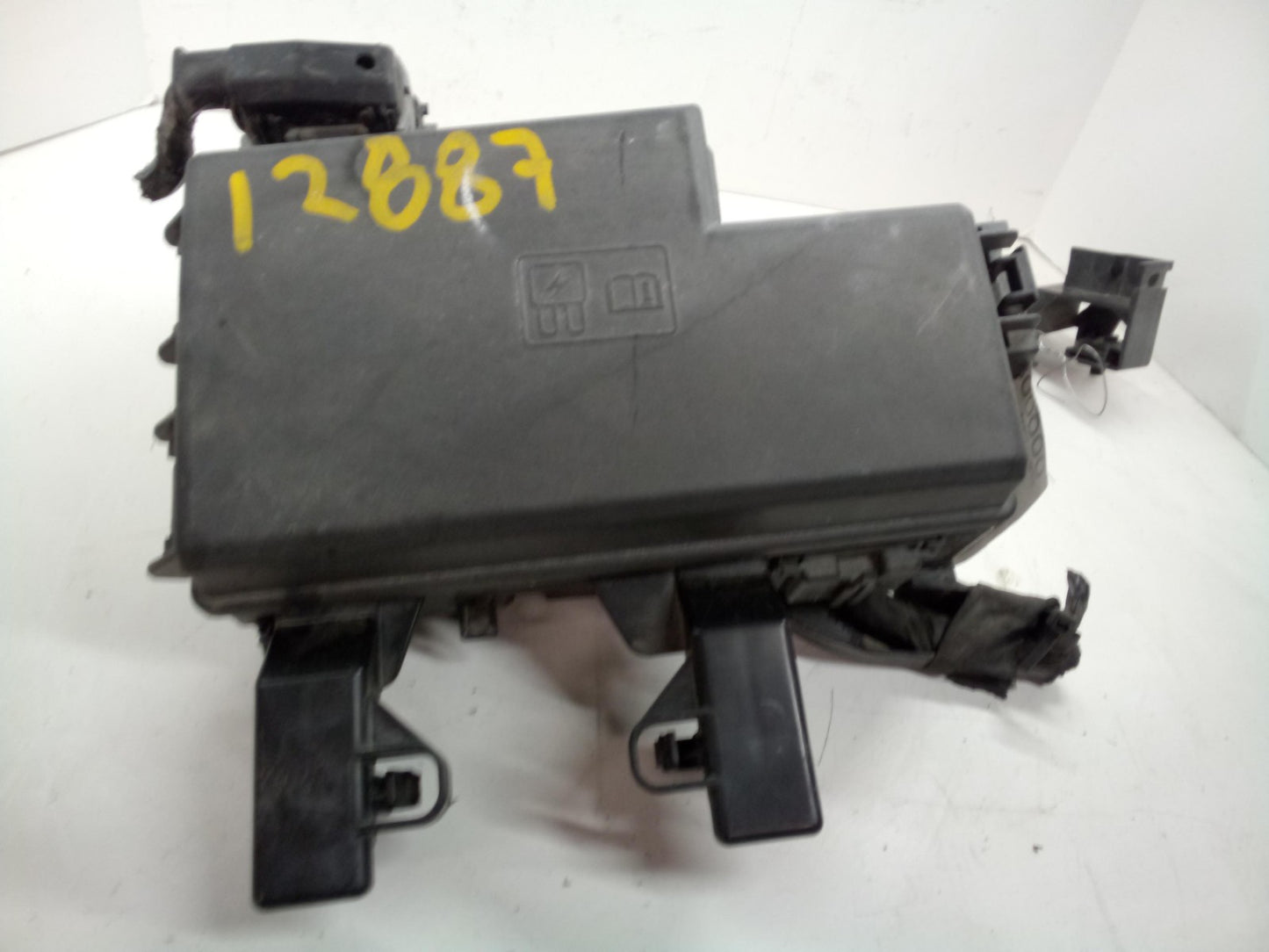 Engine Fuse Box FORD MUSTANG 206