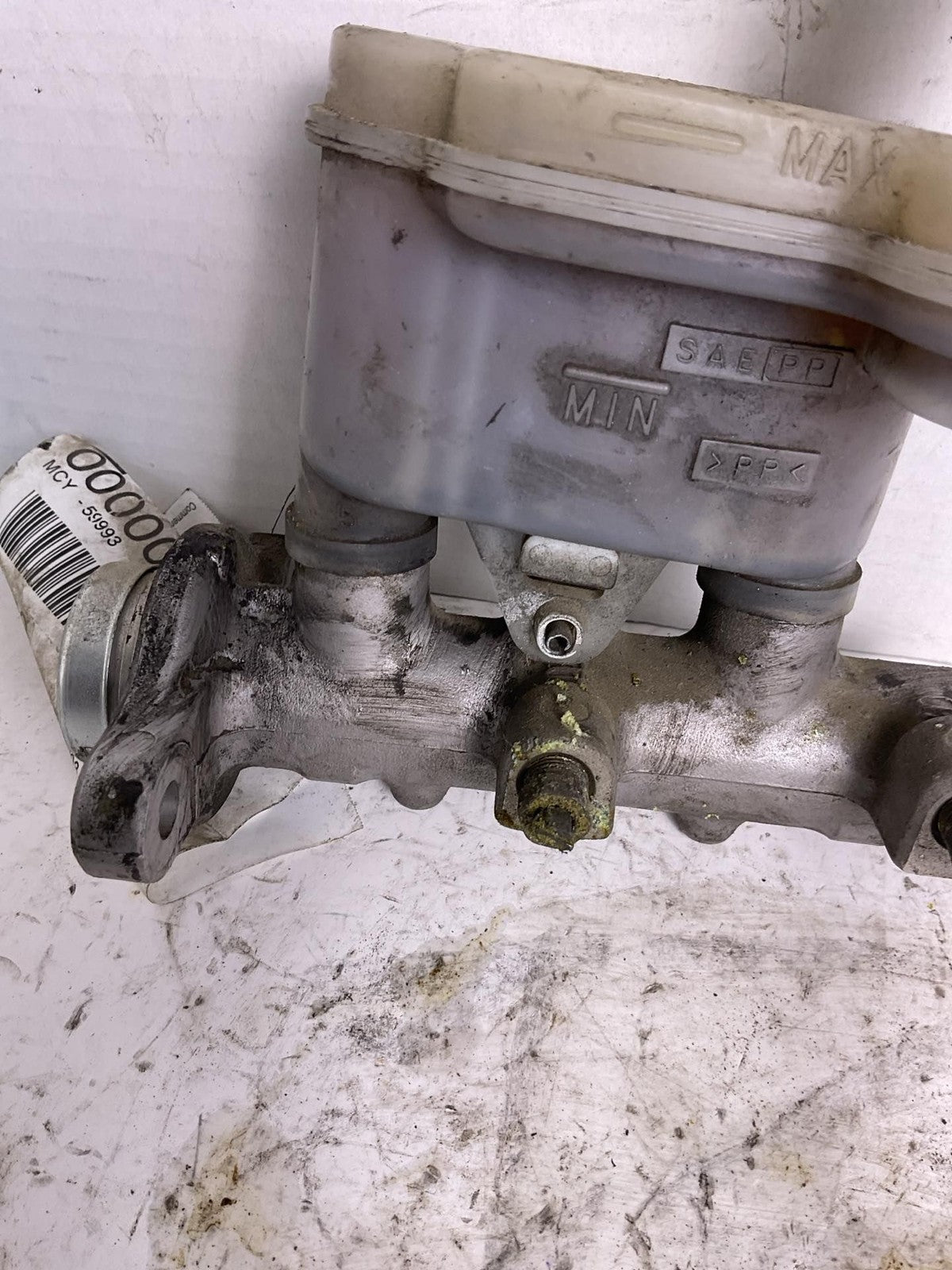 Master Cylinder NISSAN MAXIMA 04 05 06 07 0817