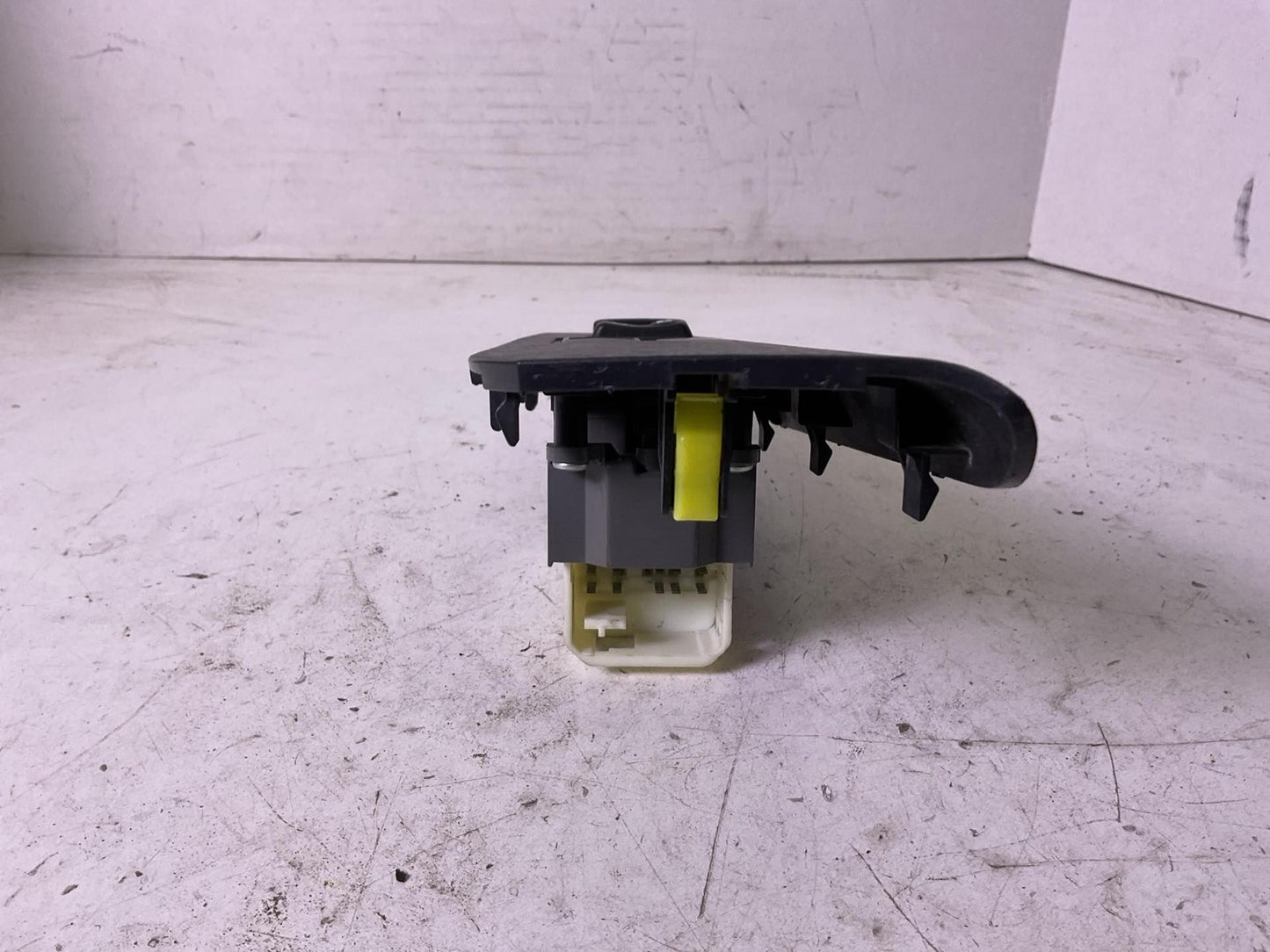 Door Switch Front SCION TC 11 12 13 14 15 161