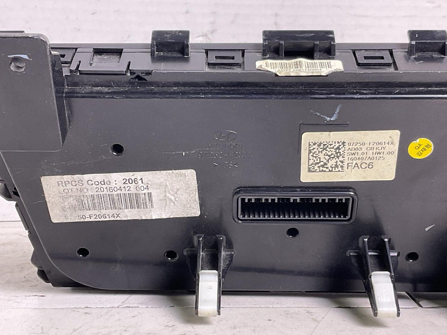 Heater A/c Control HYUNDAI ELANTRA 16 173