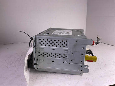 Car Stereo Radio Equipment Audio & Visual For 2011 Chrysler 3001