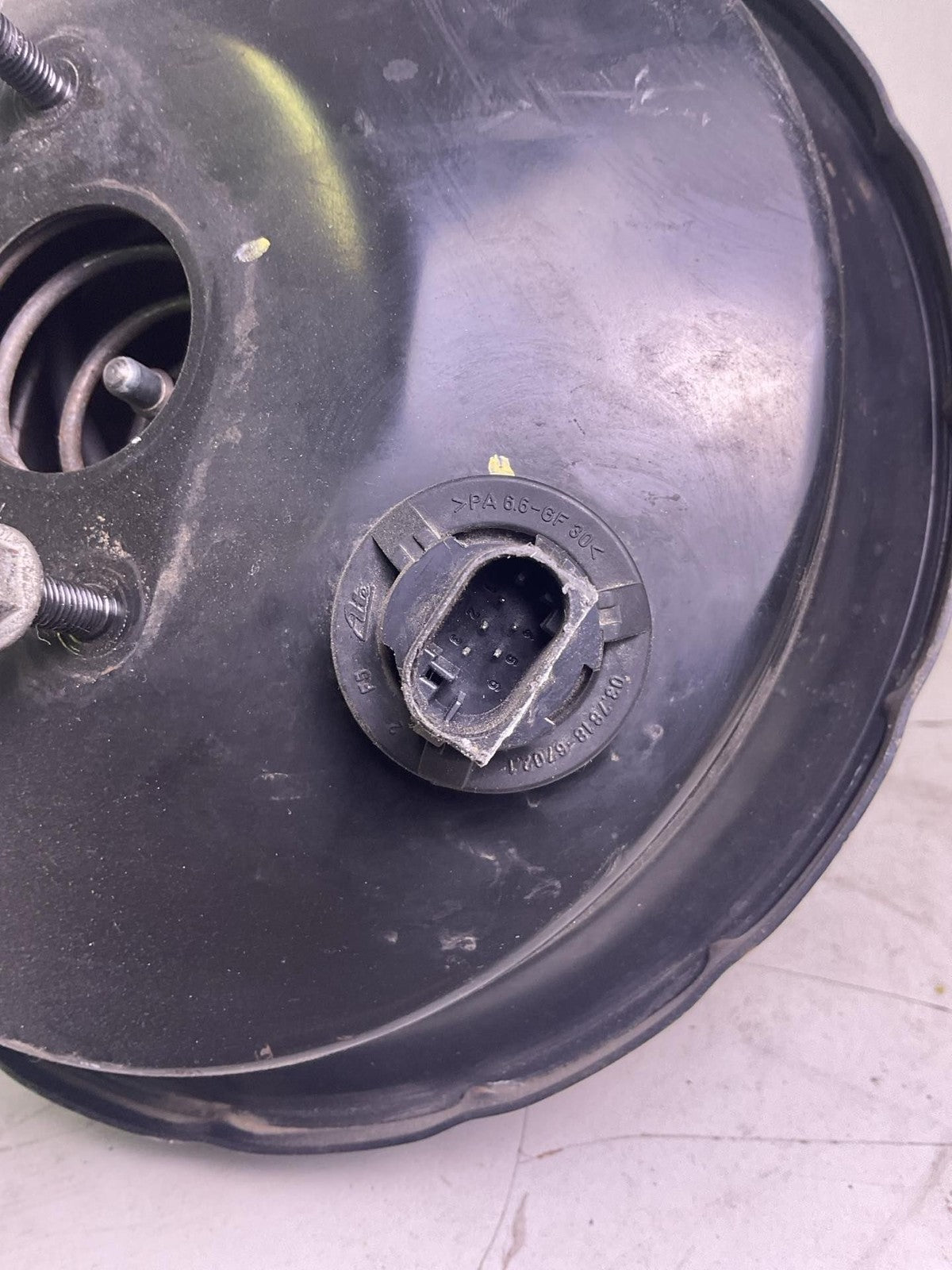 Power Brake Booster FORD EXPEDITION 04 05 065