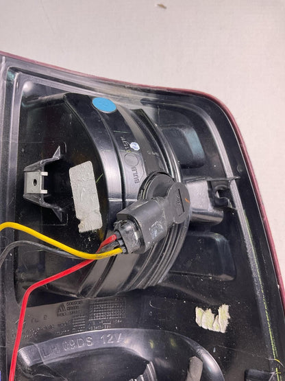 Tail Light Assembly DODGE PICKUP 1500 Right 13 14 15 16 17 18 19 20 21 22 23 243