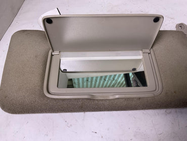 Sun Visor INFINITI G35 Right 05 06 071
