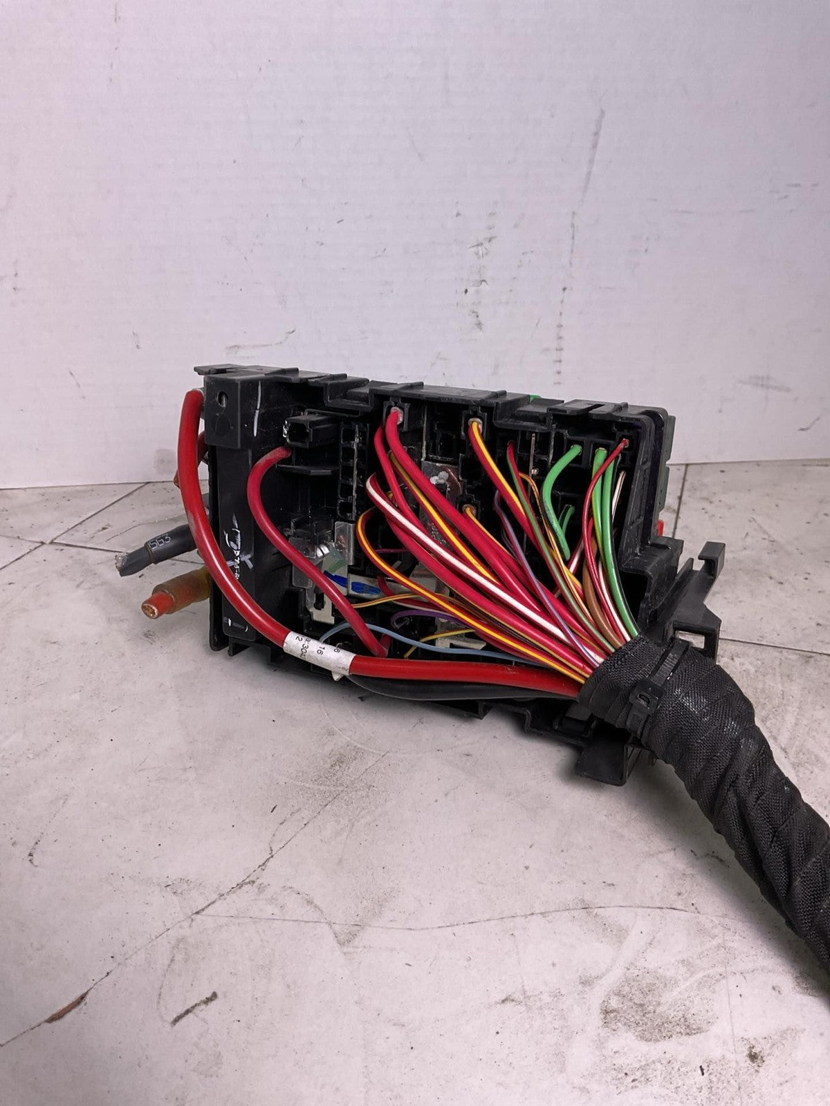 Engine Fuse Box VW PASSAT 12 13 14 15 16 17 18 19 20 21 224